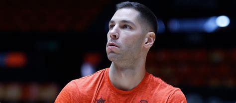 DraftKings EuroLeague DFS Picks: Round 33 .